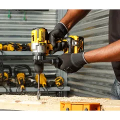 Dewalt DCD996P2-QW 18V 5.0Ah Kömürsüz Çift Akülü Darbeli Matkap