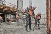 DEWALT DCPS310N-XJ POWERSHIFT Sırt Tipi Beton Vibratörü