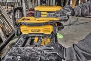 DEWALT DCBPSC0550-QW 550W POWERSHIFT Şarj Cihazı