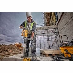 Dewalt D25733K-QS 1,600 Watt SDS-max 48mm, 13.3 Joule Kırıcı Delici