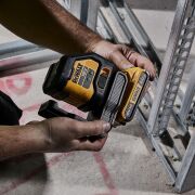 DEWALT DCLE34021N-XJ 18V Aküsüz Çapraz Çizgi Lazer