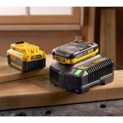 Stanley SFMCB14-QW 18V V20 LITHIUM 4A ŞARJ CİHAZI