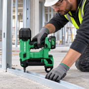 HiKOKI NC1840DA 18V 5Ah Çift Akülü Beton Çivi Çakma