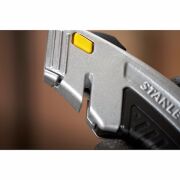 Stanley Maket Bıçağı Dynagrip Retractable 180 mm 0-10-788