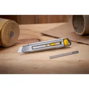 Stanley Maket Bıçağı 165X18 mm 0-10-018