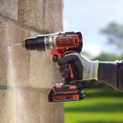 Black+Decker BCD383D2XK 18 V Çift Akülü 2 Ah Darbeli Matkap