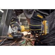 Dewalt DCG404M2 18V 4.0 Ah Çift Akülü Kömürsüz Kompakt 125 mm Avuç Taşlama